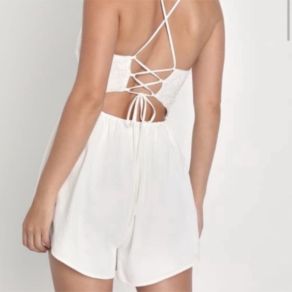 Lulus Elegant White Lace Romper size M - Picture 2 of 7